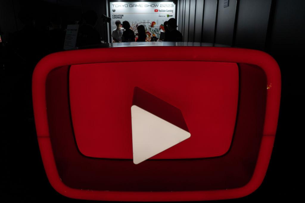 YouTube Launches AI Tool That Mimics Top Artists' Vocals