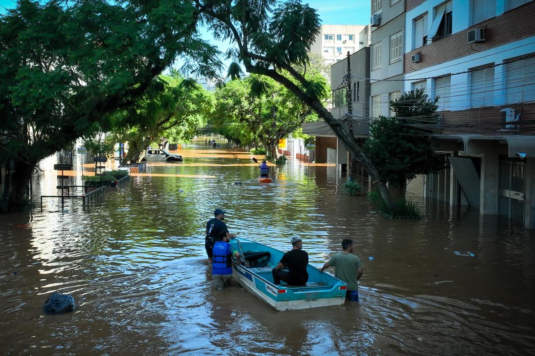 Southern Brazil Floods: Fatalities Rise to 100 Amid Threats of More Rain