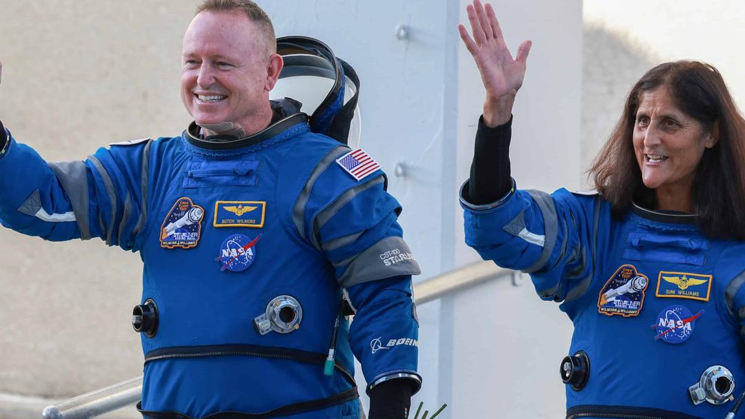 NASA To Decide on Stranded Astronauts' Return by Next Week