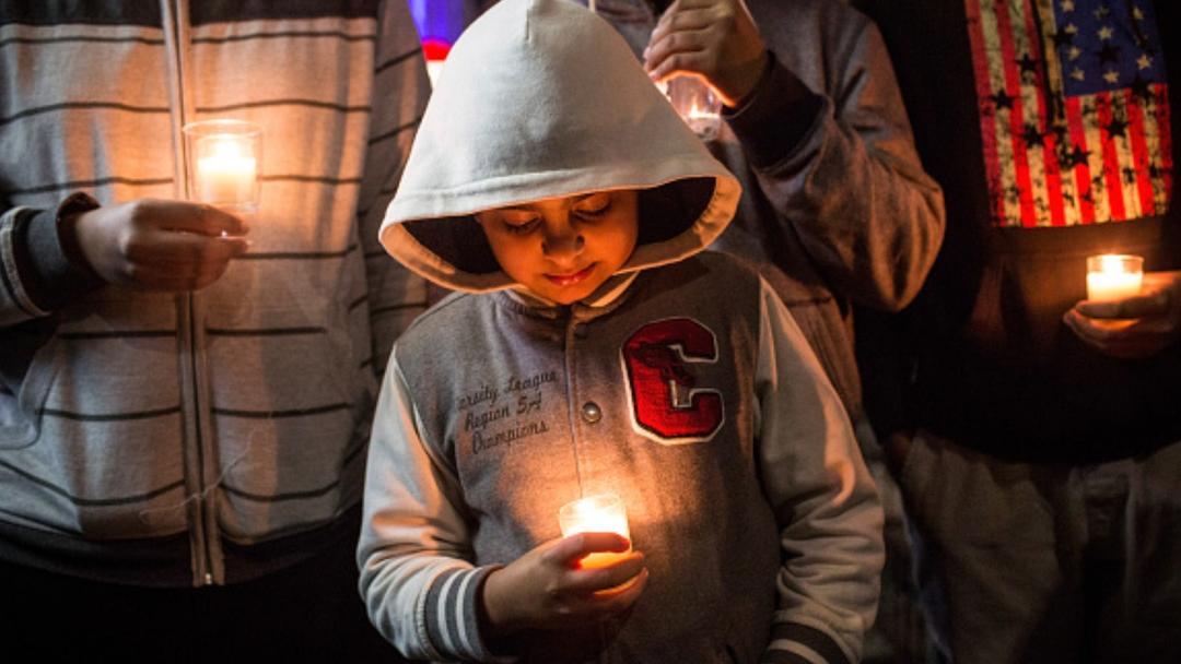 Pakistan Gunmen Attack School Van, Kill 2 Girls