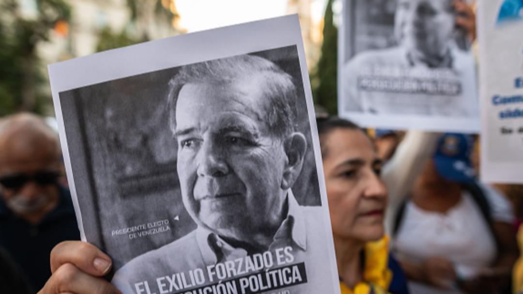 Venezuela: Opposition Leader Says "Forced" to Admit Election Defeat