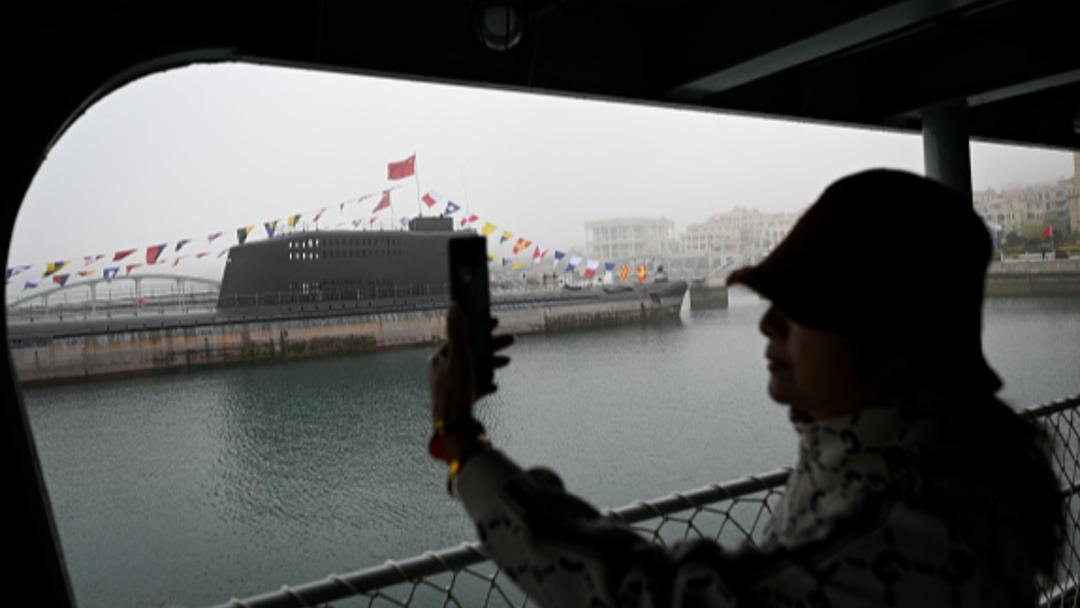 China’s New Nuclear Submarine Sinks