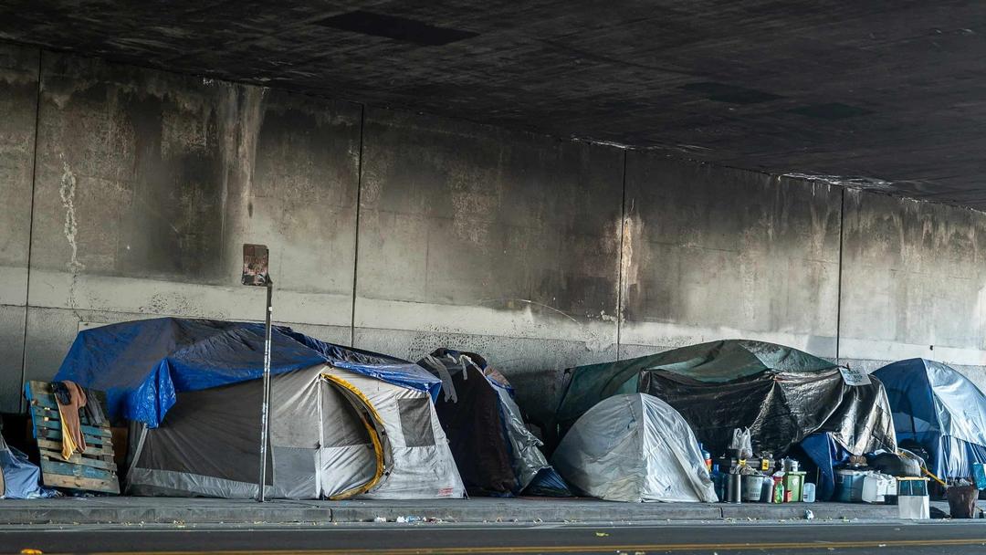 US Homelessness Surges 18%