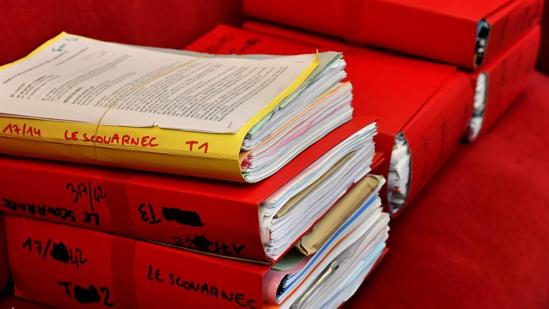 French Surgeon Faces Trial for Alleged Abuse of 299 Children