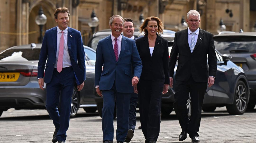 Reform UK Hits Record Poll High as Labour, Tories Fall