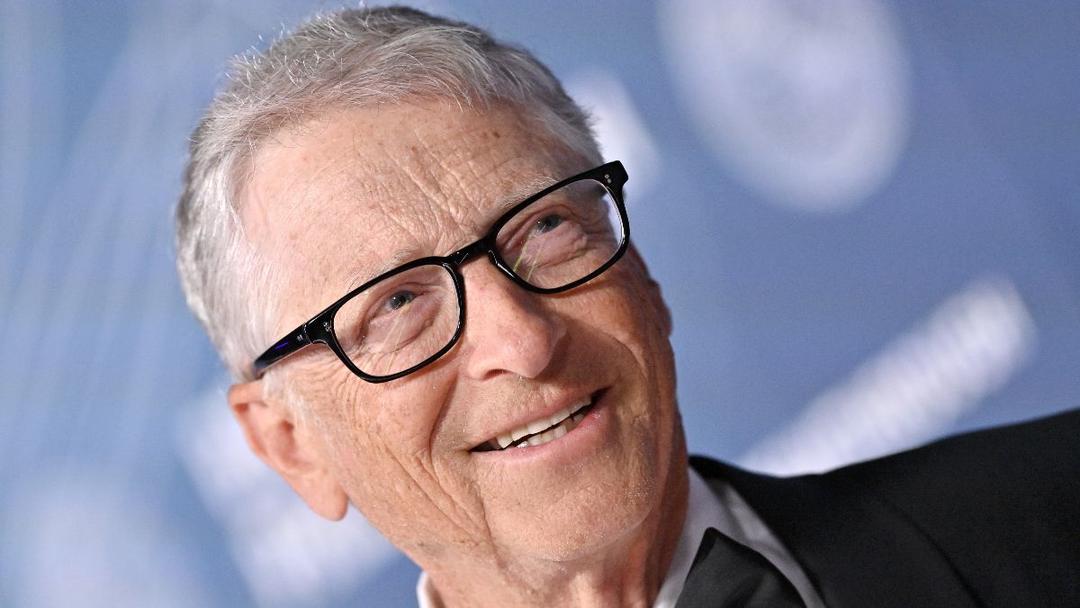 Gates to Give Away $200B Fortune, Close Foundation by 2045
