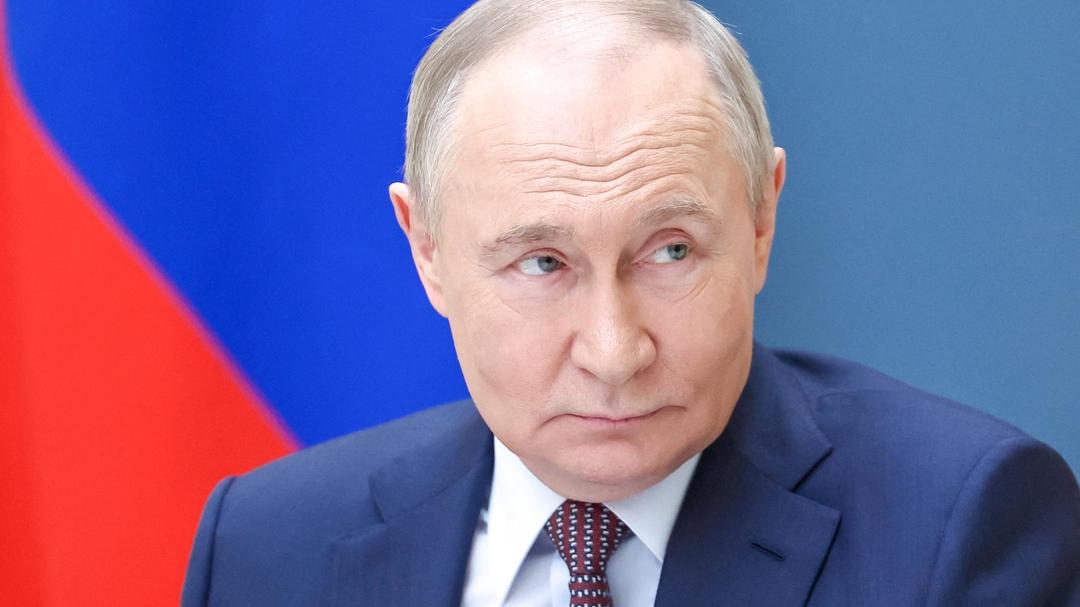 Putin Not Named in Russia's Delegation to Ukraine Peace Talks