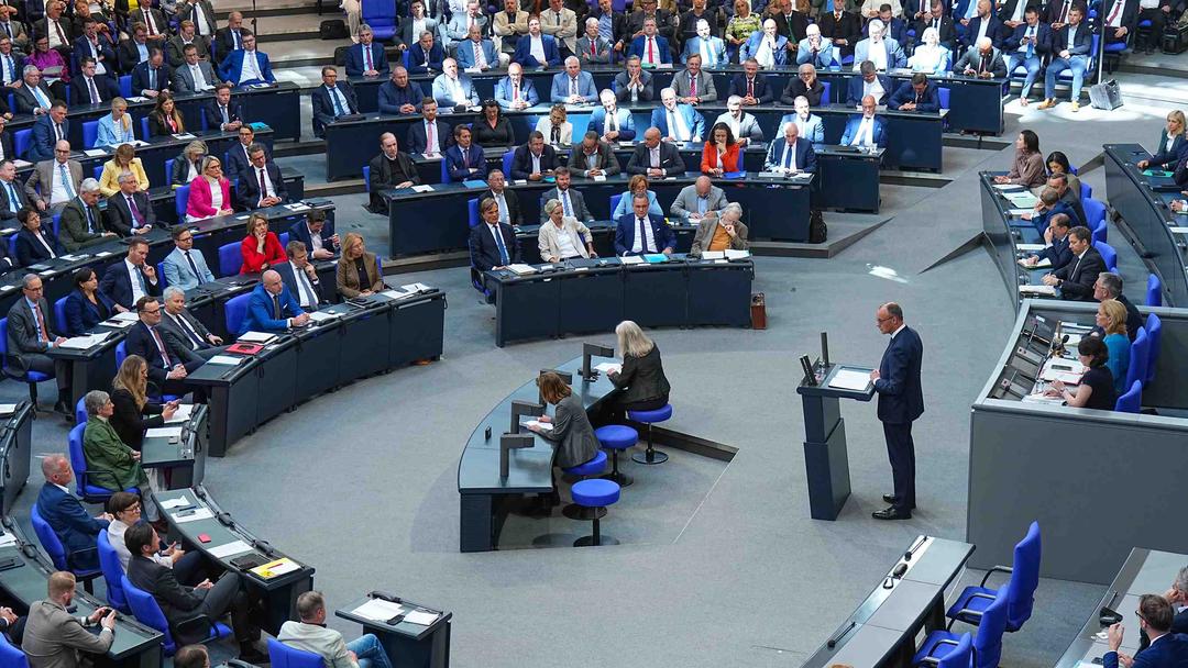 New Chancellor Vows to Make Germany Europe's Strongest Military
