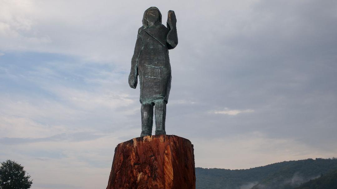 Melania Trump Bronze Statue Stolen from Slovenian Hometown
