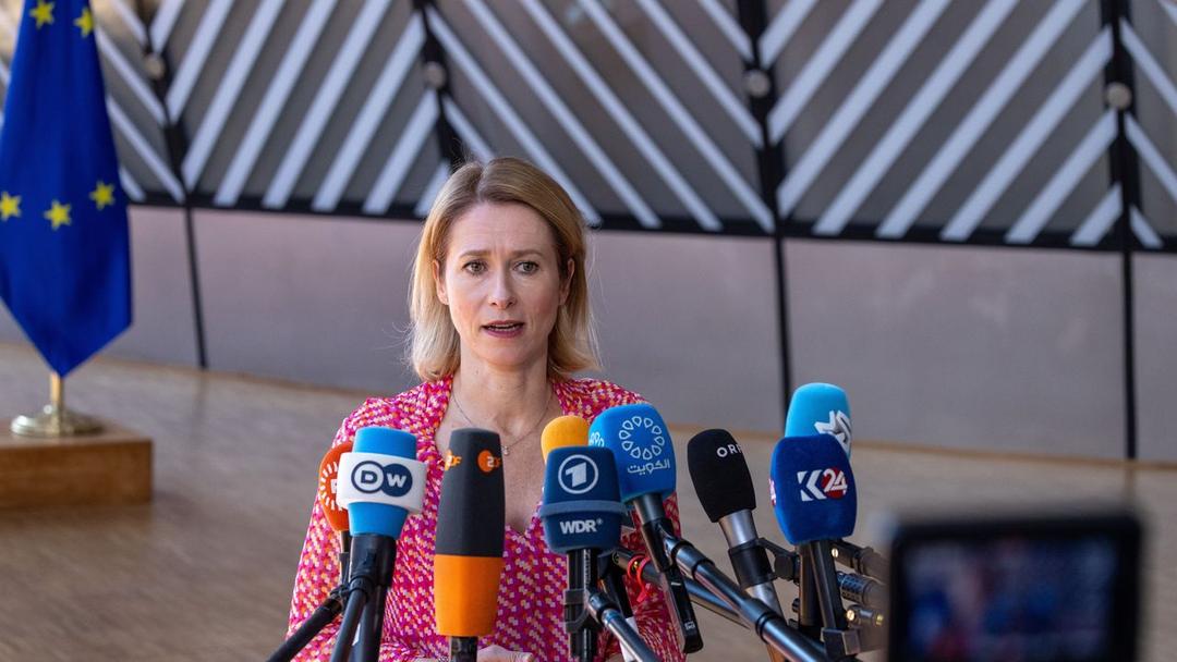 EU Lifts Economic Sanctions on Syria