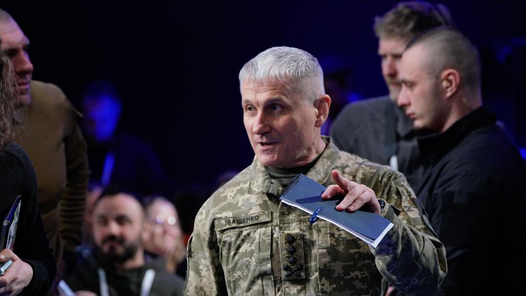 Ukraine's Intelligence Claims China Supplying Russian Military Industry