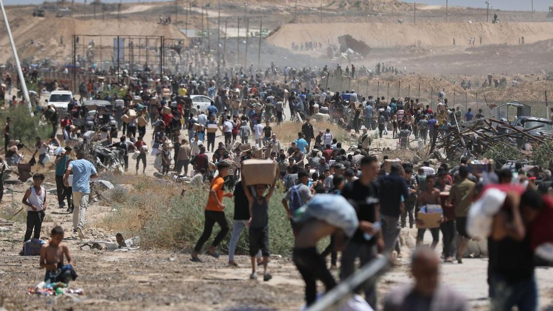 World Food Programme Warehouse in Gaza Looted