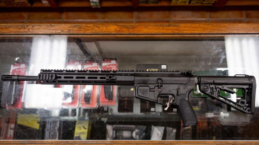 Supreme Court Declines Two Gun Rights Cases, Signals Future Review