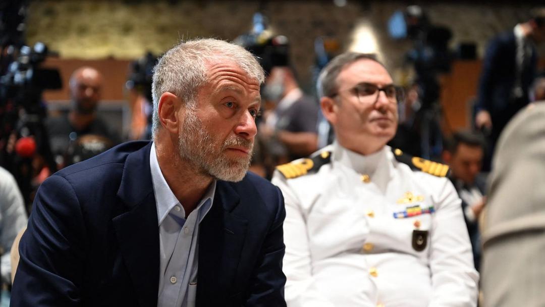UK Threatens to Sue Abramovich Over Frozen $3.4B From Chelsea FC Sale