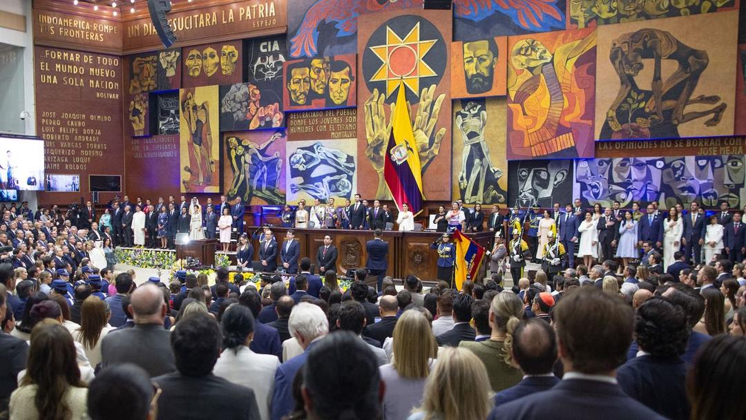 Ecuadorian Lawmakers Vote to Allow Foreign Military Bases