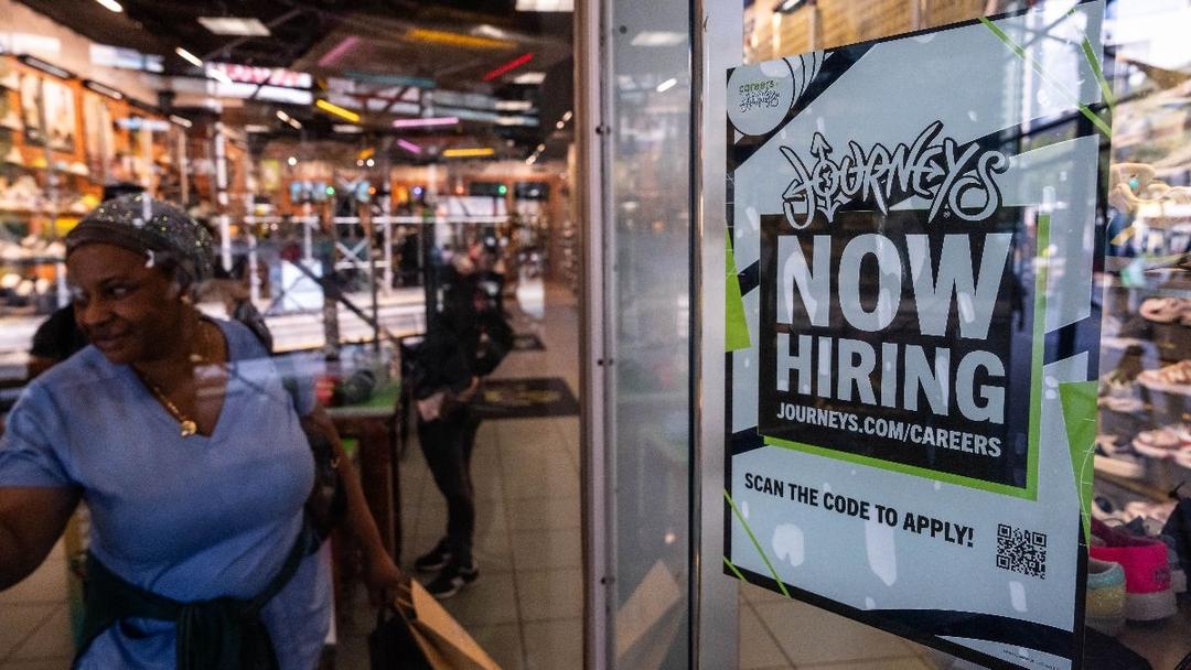 US Adds 139,000 Jobs in May