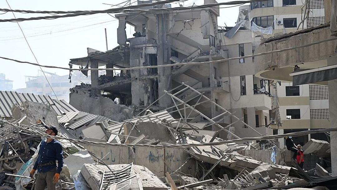 Israel Strikes Beirut on Eve of Muslim Holiday