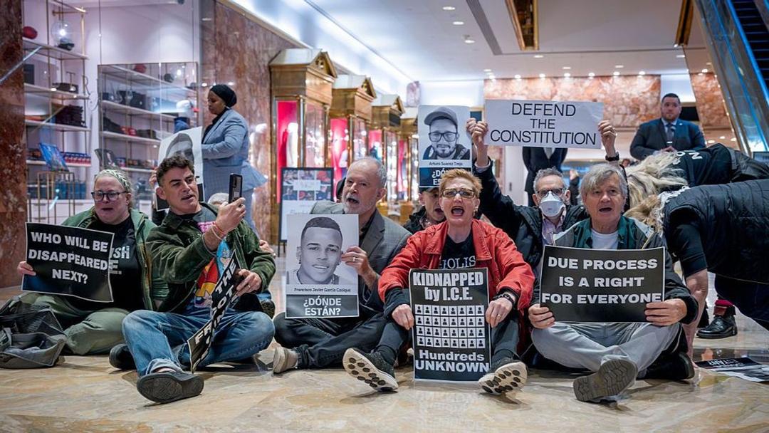 Anti-ICE Protests Spread Across US