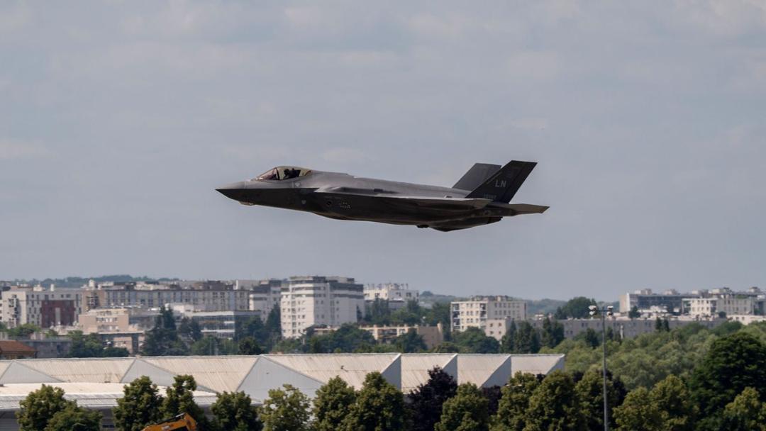 UK to Purchase Nuclear-Capable F-35A Jets