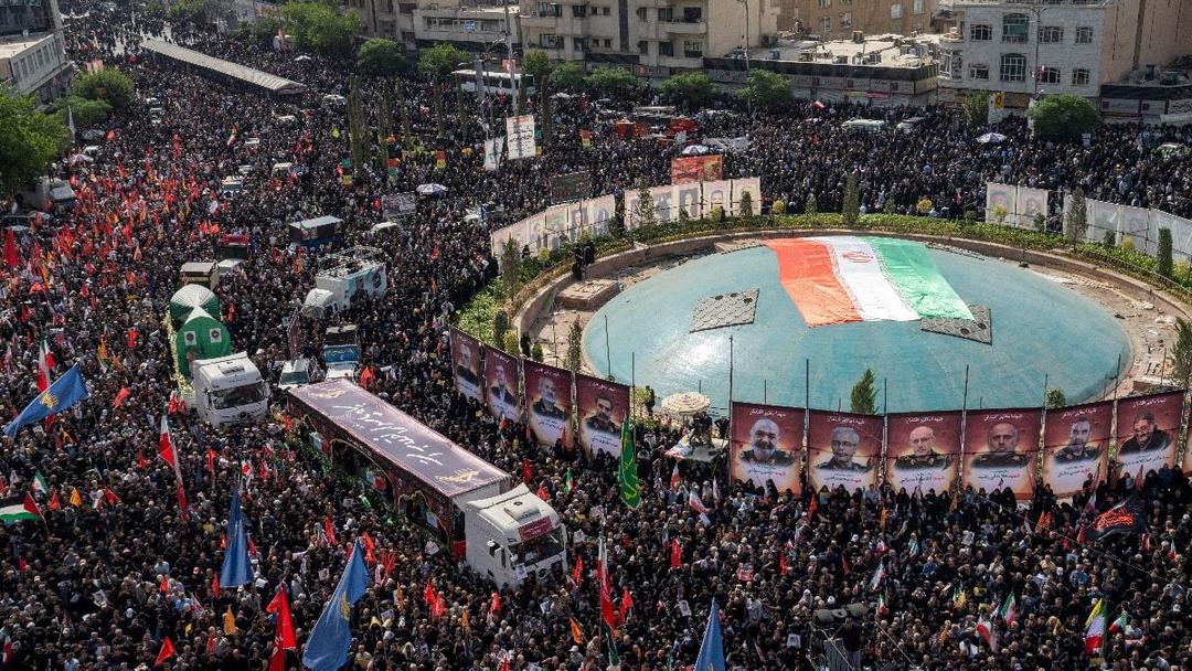 Iran Holds Mass Funeral for Military Leaders Killed in War