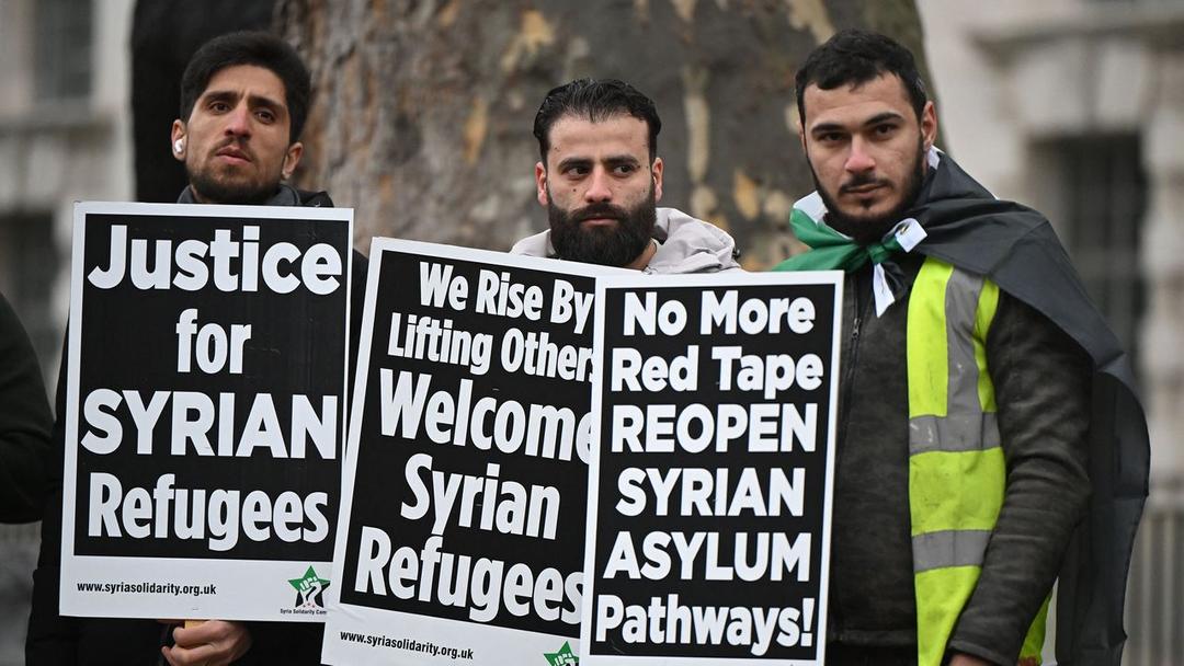 UK Resumes Syrian Asylum Processing After 7-Month Pause