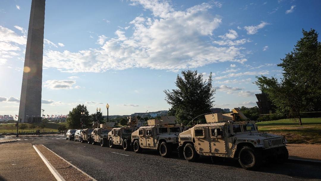 Trump Deploys National Guard, Takes Control of DC Police