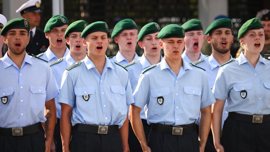 Germany Approves Voluntary Military Service, Opens Door to Draft