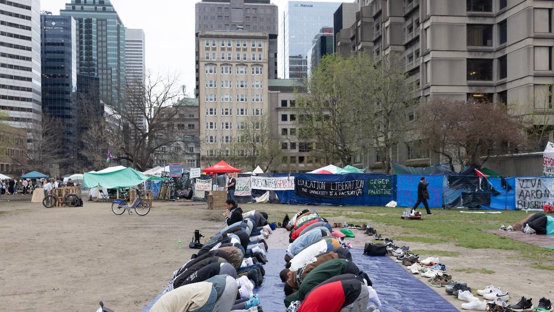 Canada: Quebec Plans to Ban Public Prayer