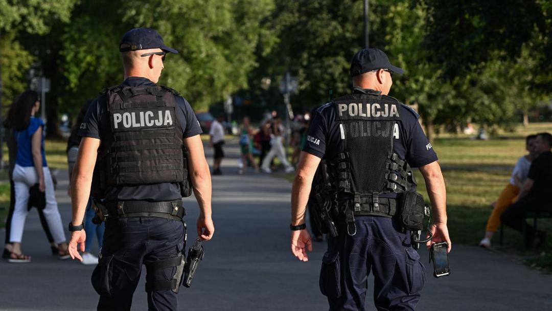 Poland Detains Two for Flying Drone Over Presidential Palace