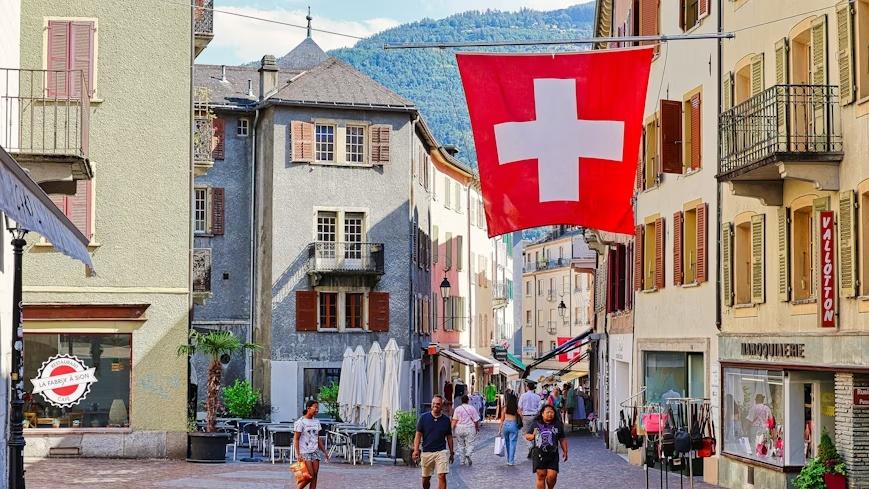 Switzerland Narrowly Approves Electronic ID Cards