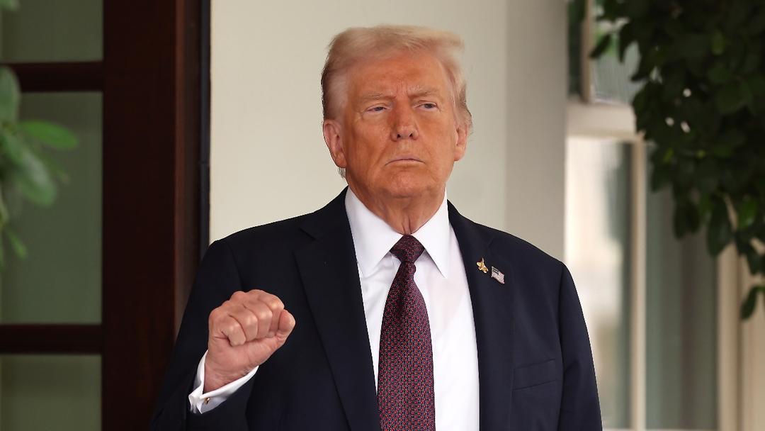 Trump Admin Offers 9 Universities Federal Grants for Signing Compact