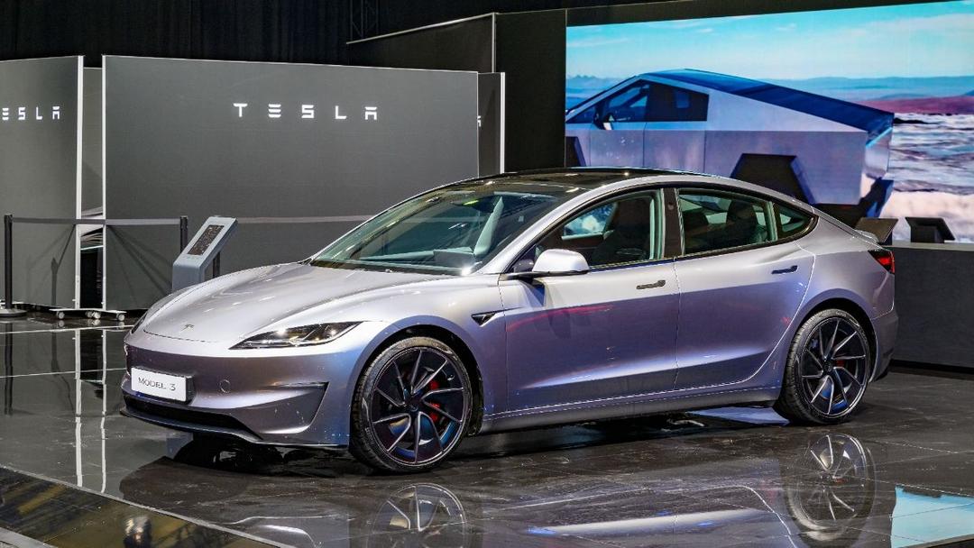 Tesla Unveils Standard Model Y, Model 3 With $5K Price Cuts