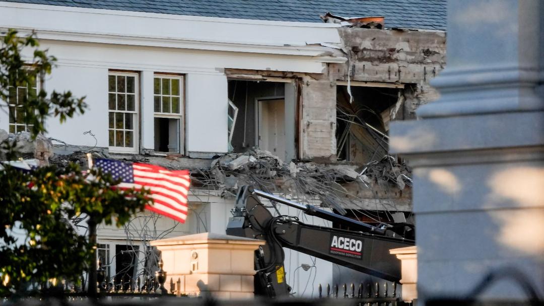 Demolition at White House Begins as Crews Start on Trump's $250M Ballroom