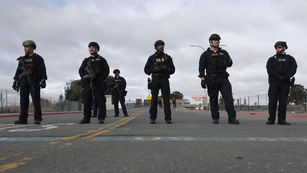 Trump Reshuffles ICE Leaders, Deploys 1.5K Border Agents