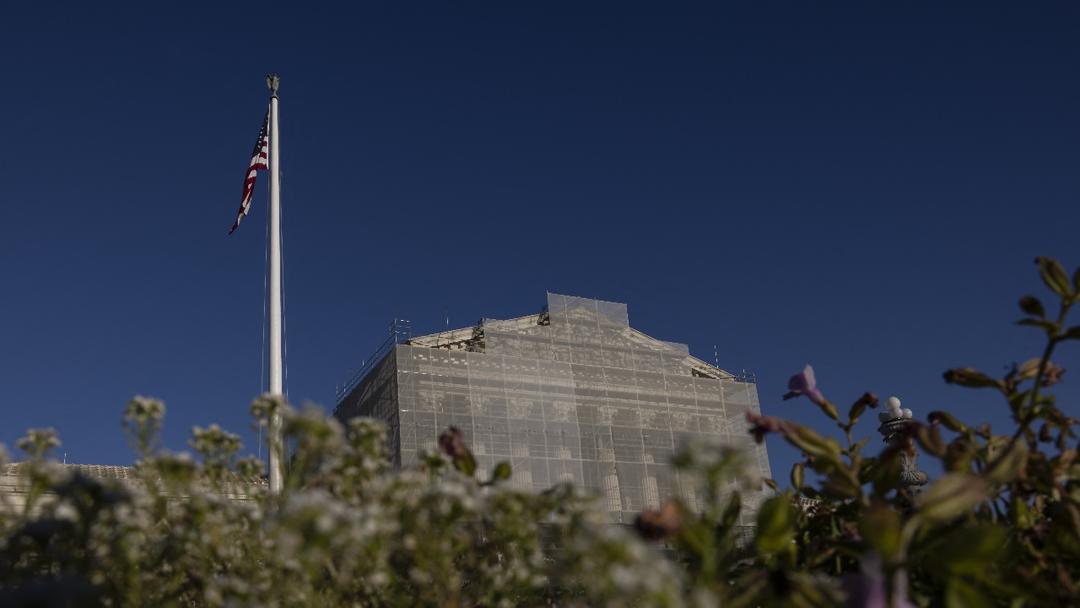 Supreme Court Orders Further Briefings on Trump’s Chicago Guard Deployment
