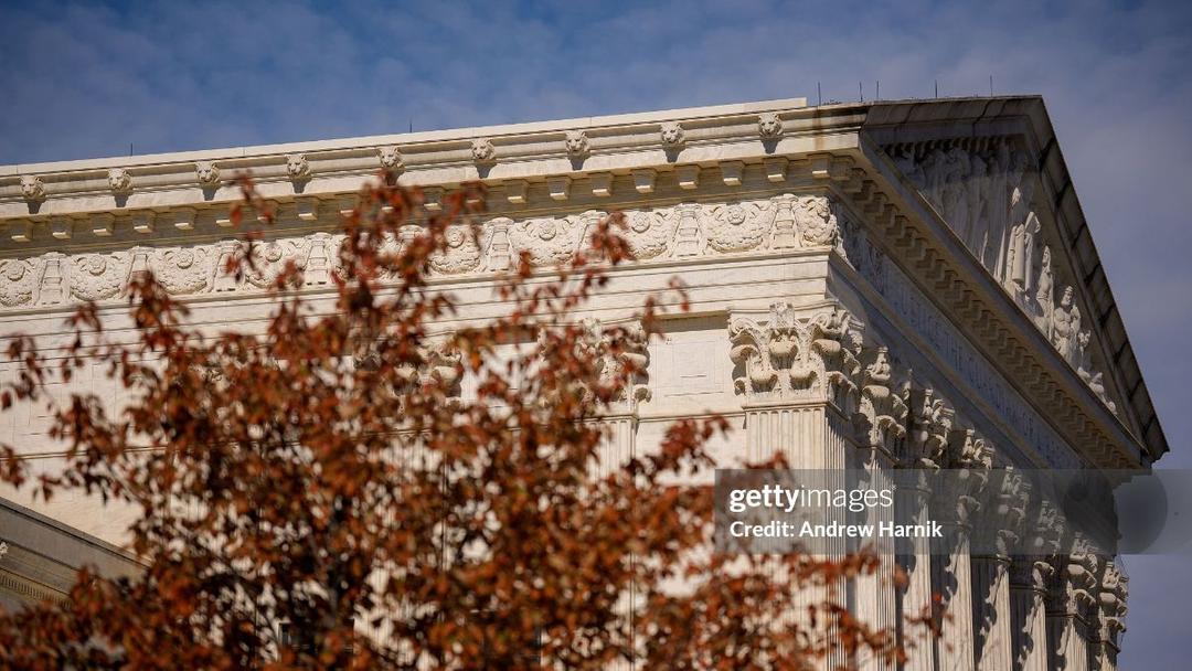 Supreme Court Questions Trump's Emergency Tariff Powers