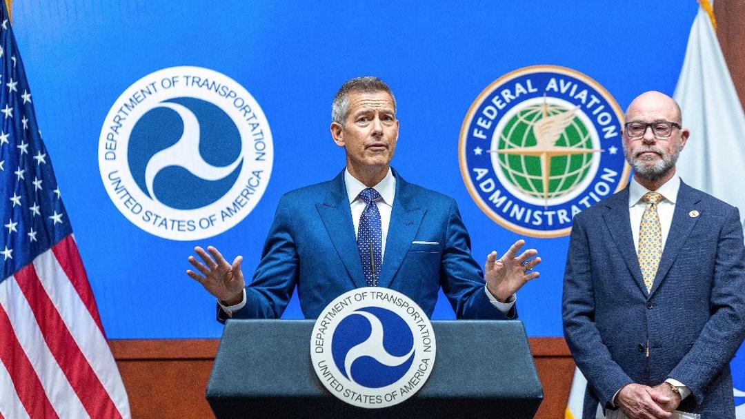 US Cuts Air Traffic 10% Due to Shutdown Staffing Crisis