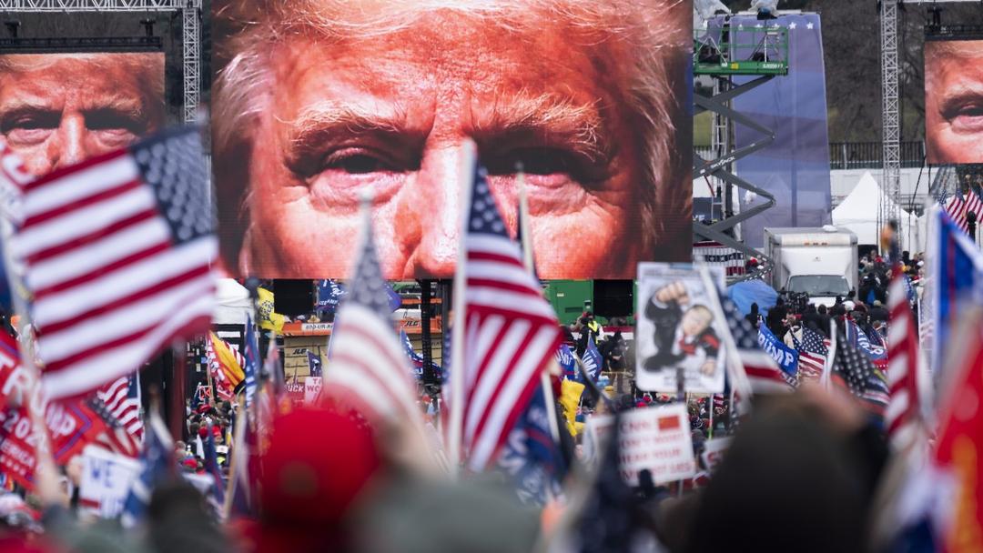 Trump Threatens to Sue BBC For $1B Over Speech Edit