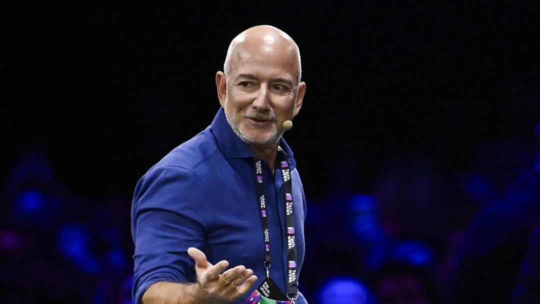 Jeff Bezos Launches AI Startup 'Project Prometheus' as Co-CEO