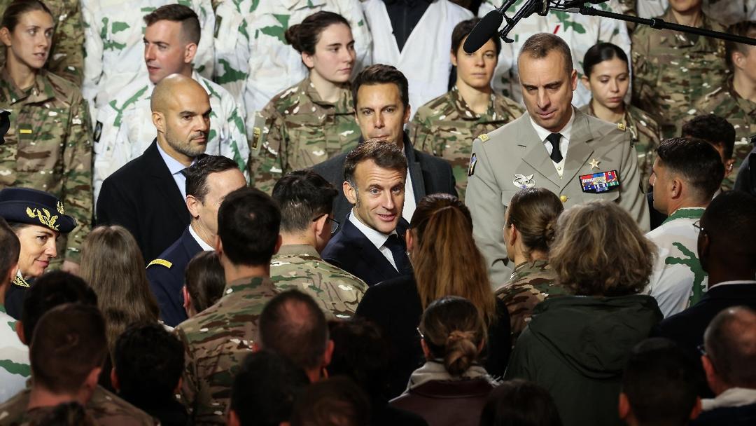 France Launches Voluntary Military Service